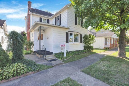 126 Mckeever St, Crooksville, OH, 43731-1144 | Card Image