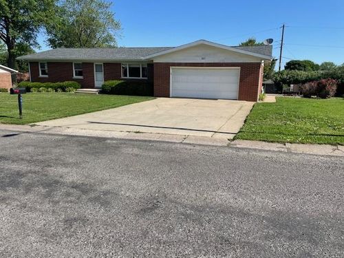 8025 Blue Mound Dr, Saint Rose, IL, 62230-2533 | Card Image