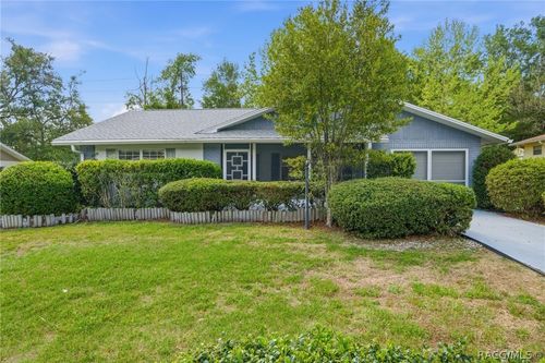 388 W Sugarmaple Ln, Beverly Hills, FL, 34465-3819 | Card Image