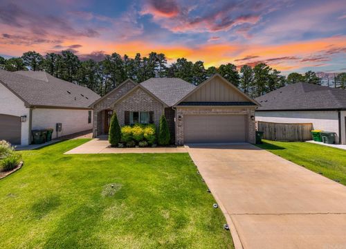 317 Rosemary Way, Little Rock, AR, 72223-8033 | Card Image