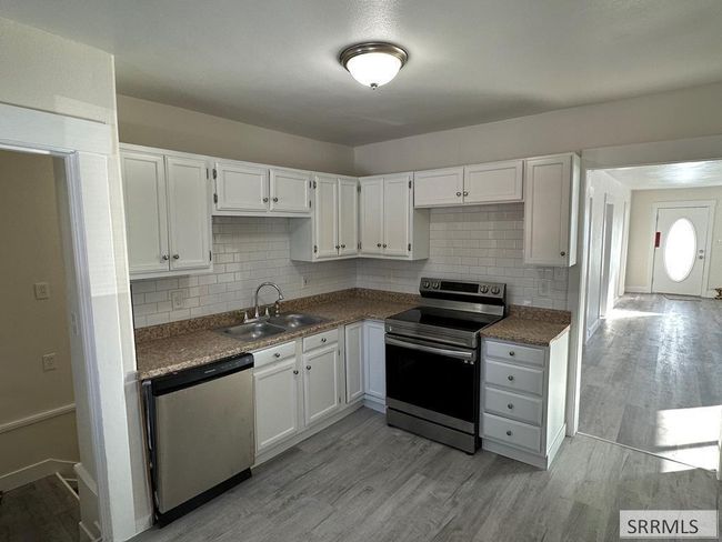 135 College Street, House other with 5 bedrooms, 1 bathrooms and null parking in Idaho Falls ID | Image 5