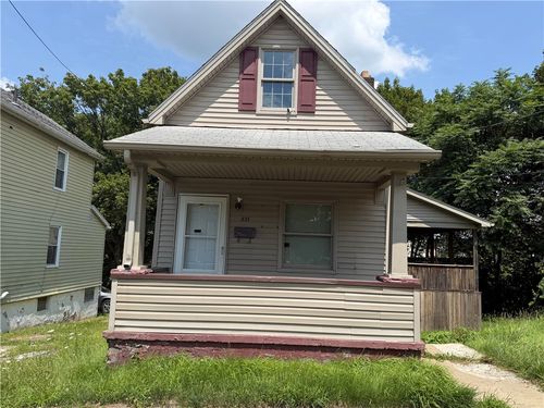 431 Malleable St, Sharon, PA, 16146-1936 | Card Image