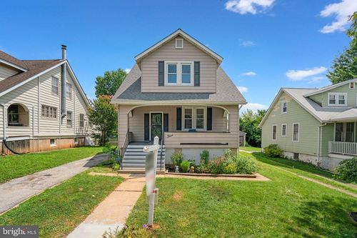 3 Ridge Rd, CATONSVILLE, MD, 21228-1909 | Card Image