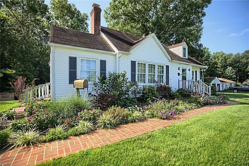 193 Waterfence Rd, Mattaponi, VA, 23110-2076 | Card Image