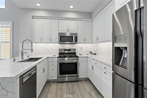 16 Serenity, Irvine, CA, 92618-1511 | Card Image
