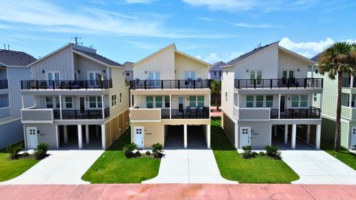 3618 Niko Ct, Galveston, TX, 77554 | Card Image