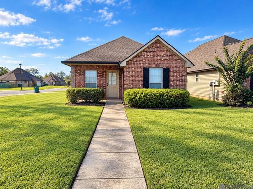 25274 Cross Creek Ave, Livingston, LA, 70754 | Card Image