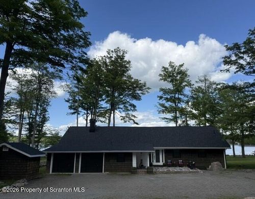 1224 Pocono Dr, Gouldsboro, PA, 18424-8154 | Card Image