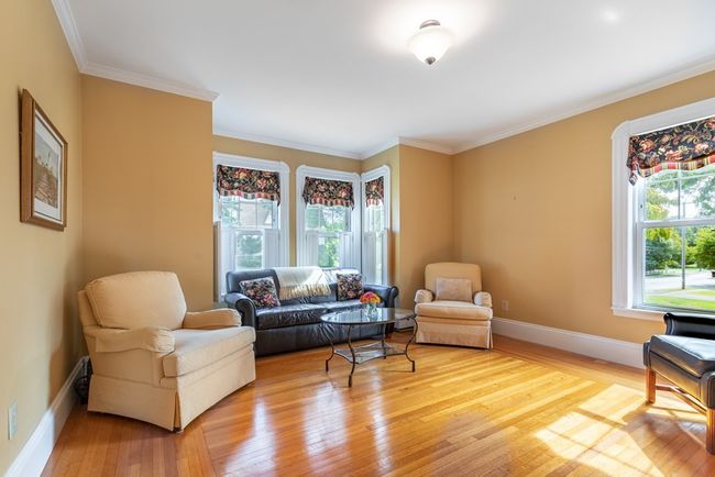 202 Bridge St, House other with 3 bedrooms, 3 bathrooms and 5 parking in Beverly MA | Image 15