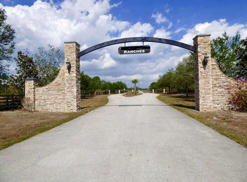 13362 Se 26th Ln, Okeechobee, FL, 34974 | Card Image