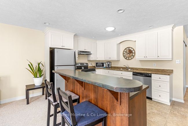 406 - #406 - 125 William St N, Condo with 2 bedrooms, 2 bathrooms and 1 parking in Walkerton ON | Image 11