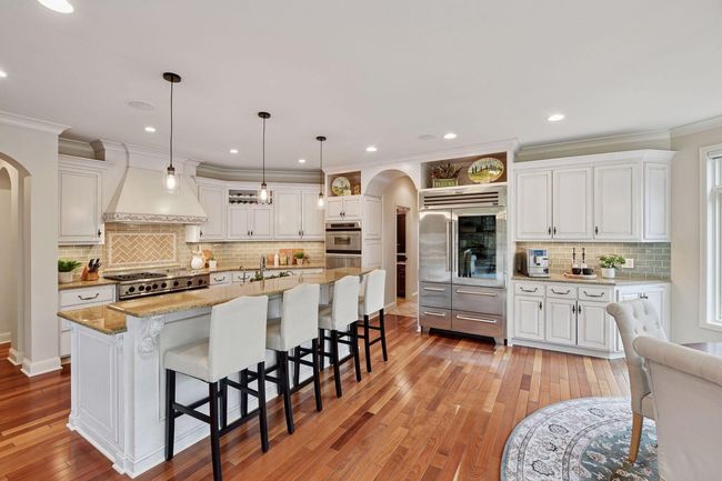 Chef's kitchen | Image 17