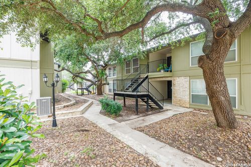 1110-100 Lorenz Rd, San Antonio, TX, 78209-2542 | Card Image