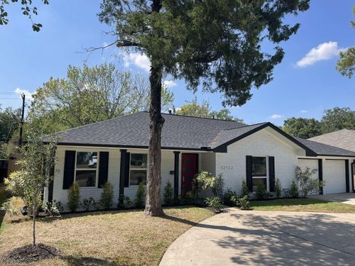 12122 Chimney Rock Rd, Houston, TX, 77035-4408 | Card Image