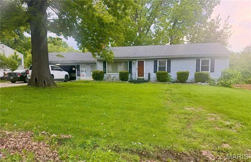 881 Prigge Rd, Saint Louis, MO, 63138-3548 | Card Image