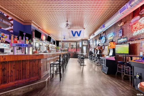 1708 State St, Bettendorf, IA, 52722-4940 | Card Image