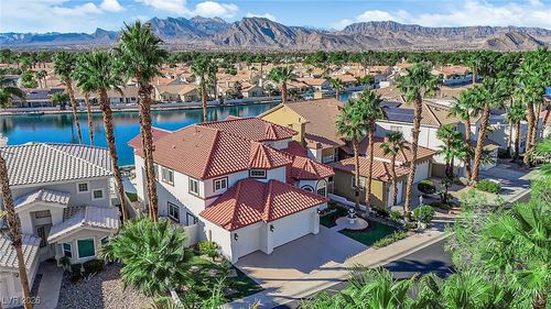 2493 Sun Reef Rd, Las Vegas, NV, 89128-6882 | Card Image