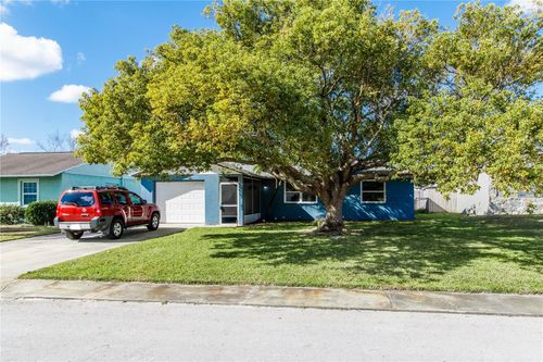 5121 Larch Ln, NEW PORT RICHEY, FL, 34653-4816 | Card Image