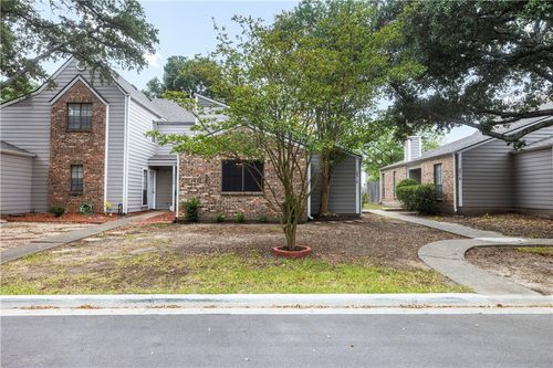 2518 Cross Timbers Drive, College Station, TX, 77840 | Card Image