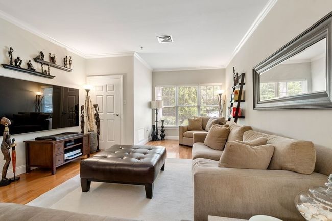 APT-111 - 35 Commonwealth Ave, Condo with 1 bedrooms, 1 bathrooms and 1 parking in Chestnut Hill MA | Image 6