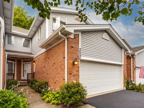 282 Charlotte Ct, Cary, IL, 60013-2654 | Card Image