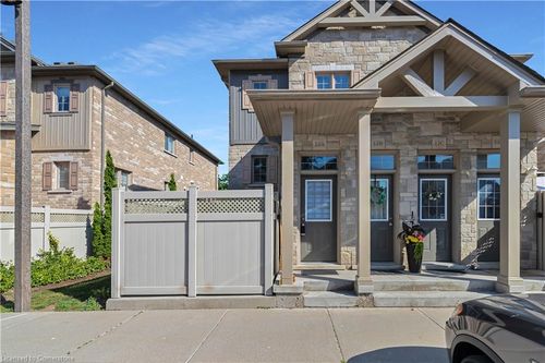 13a-931 Glasgow St, Kitchener, ON, N2N0B6 | Card Image