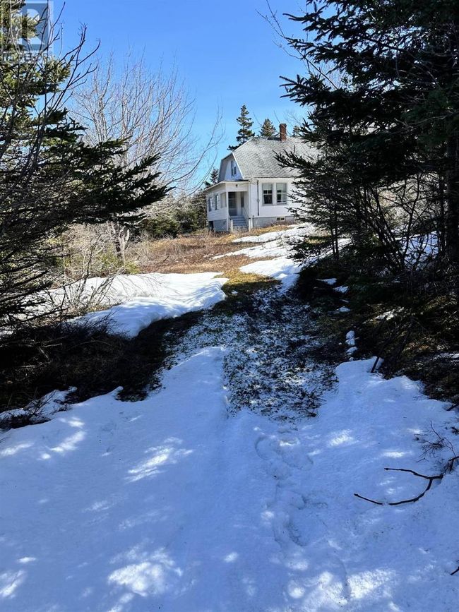 257 Cole Harbour Village Rd, House other with 3 bedrooms, 1 bathrooms and null parking in Larrys River NS | Image 10