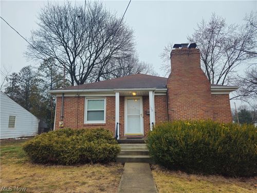 129 Idlewild St, Akron, OH, 44313-6550 | Card Image