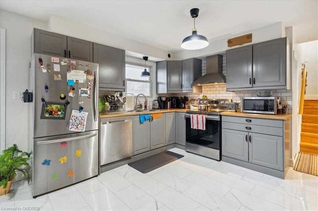 339 Rosemount Dr, House other with 3 bedrooms, 2 bathrooms and 3 parking in Kitchener ON | Image 11