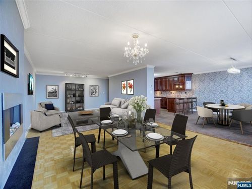 250 Gorge Rd, Cliffside Park, NJ, 07010-1301 | Card Image