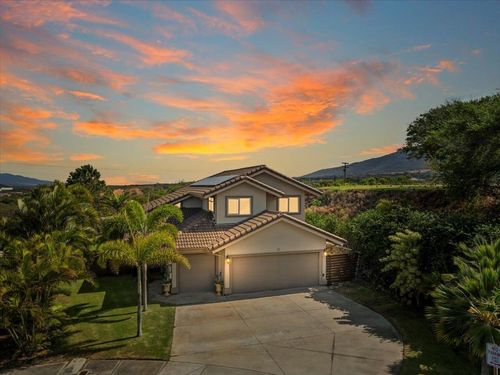 35 One Kea Pl, Wailuku, HI, 96793-2450 | Card Image