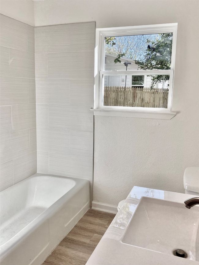 1410 Vine Street, House other with 3 bedrooms, 2 bathrooms and null parking in Bridgeport TX | Image 21