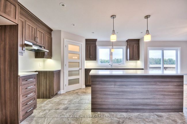 619 Geneva Cres, House other with 4 bedrooms, 3 bathrooms and 3 parking in Embrun ON | Image 7