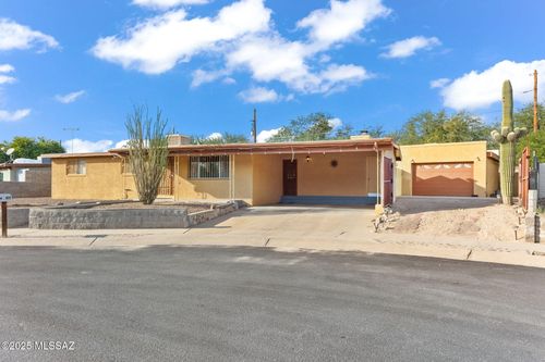 411 E Burrows Place, Tucson, AZ, 85704 | Card Image