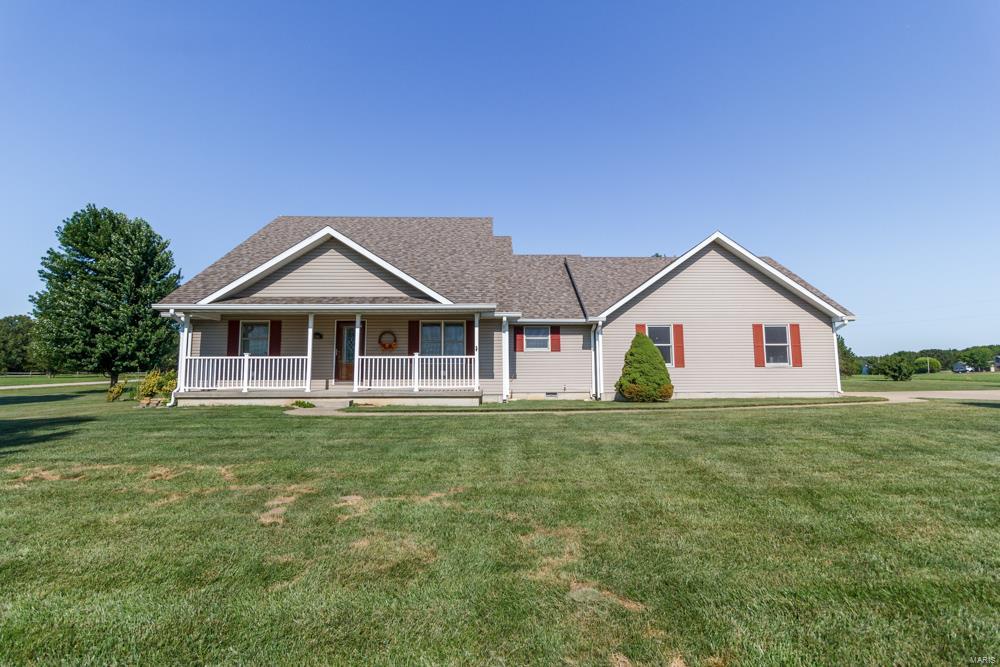 Park Dr, Lebanon, MO 65536