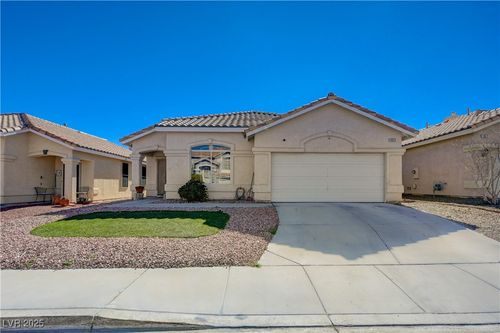 1421 Hometown Ave, Henderson, NV, 89074-8705 | Card Image