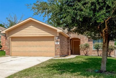 809 N Katydid Court, House other with 4 bedrooms, 2 bathrooms and null parking in Conroe TX | Image 1