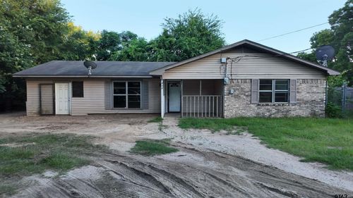 712 Half St, Lindale, TX, 75771 | Card Image