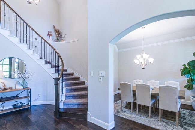 613 E Fork, House other with 4 bedrooms, 3 bathrooms and 5 parking in Webster TX | Image 5