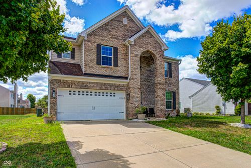 5664 Crump Ln, Indianapolis, IN, 46234-3268 | Card Image