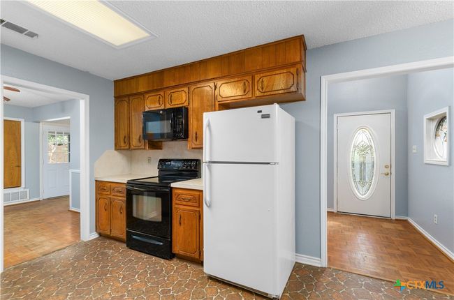 Dining Room | Image 16