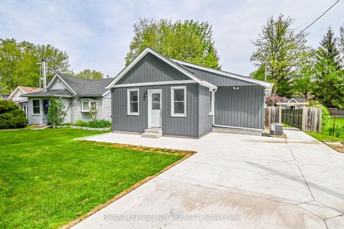 10556 Woodland Dr, Port Colborne, ON, L3K5V4 | Card Image