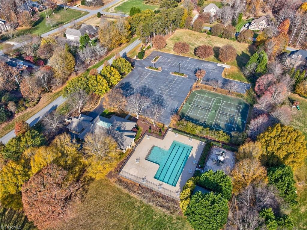 Residential in Summerfield 4