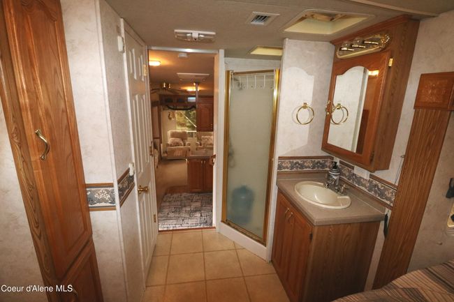 25 Pine Leaf Rd, House other with 1 bedrooms, 1 bathrooms and null parking in Laclede ID | Image 30