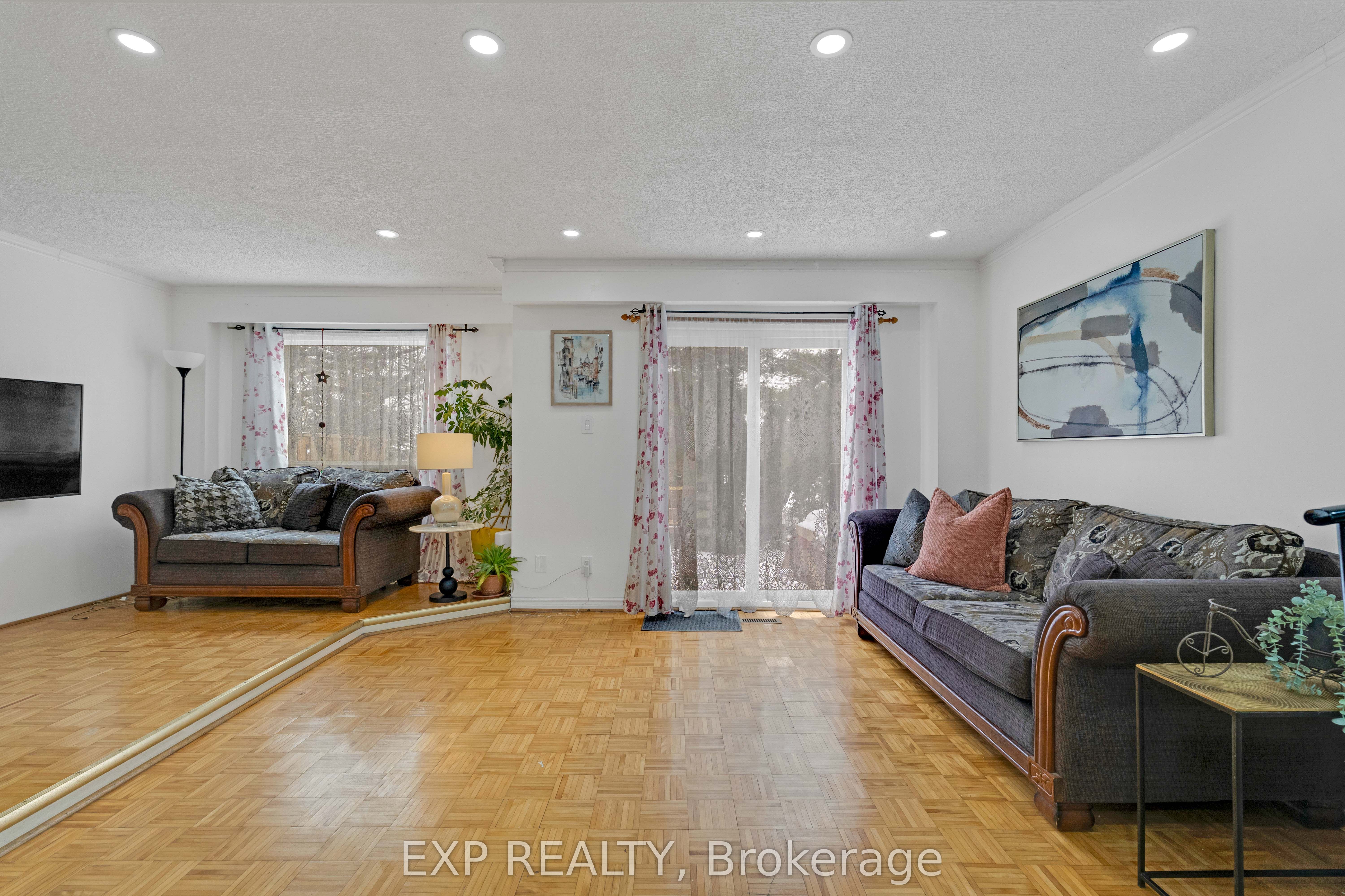Residential in Mississauga 4
