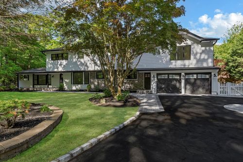 38 Cottontail Rd, Melville, NY, 11747-2319 | Card Image
