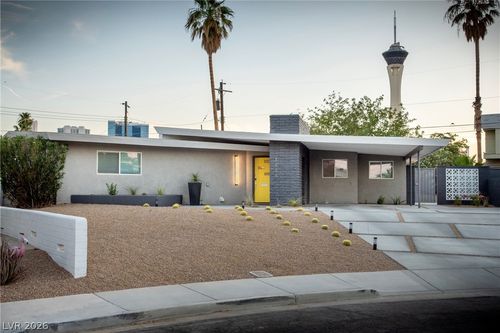 1814 8th Pl, Las Vegas, NV, 89104-2850 | Card Image
