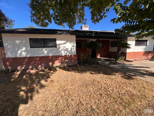 830 Davis Ave, Mc Farland, CA, 93250-1019 | Card Image