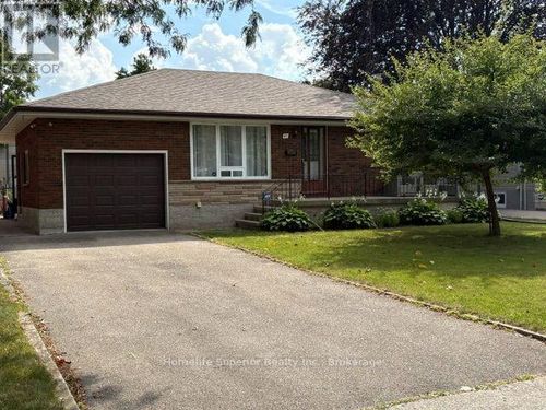 41 Wiltshire Dr, Brantford, ON, N3R5B1 | Card Image