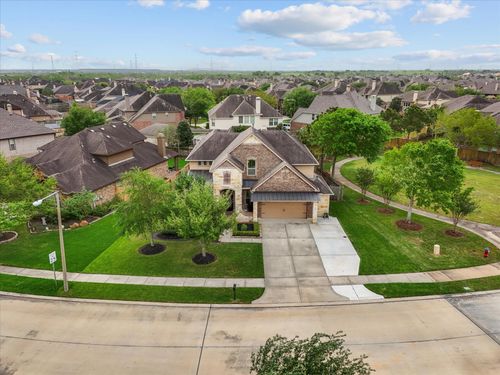 699 Cumberland Ridge Ln, League City, TX, 77573-4886 | Card Image